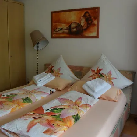 Homestay Olymuc Privatunterkunft *