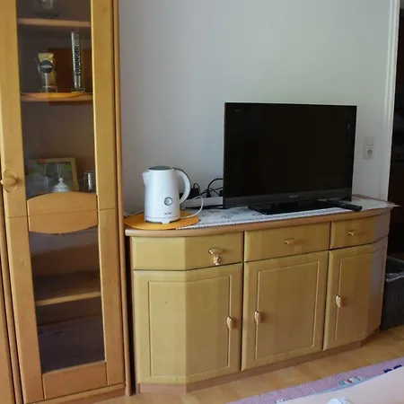 Olymuc Privatunterkunft Homestay *